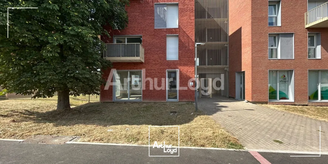 Locaux commerciaux - Location - LIEVIN - 62800 - 52.65-249.5 - 7894739
