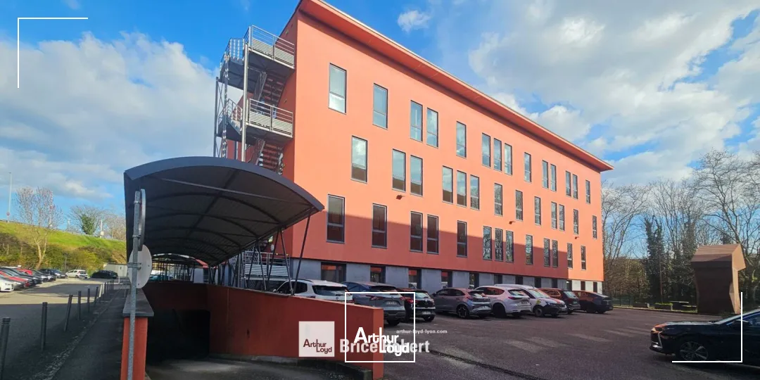 Bureaux - Location - CALUIRE ET CUIRE - 69300 - 243.7-2765.7 - 7895229