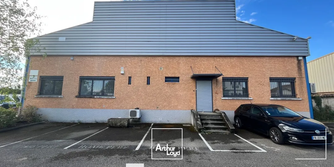 Locaux d'activité & Entrepôts - Location - VILLEURBANNE - 69100 - 300-300 - 7895371