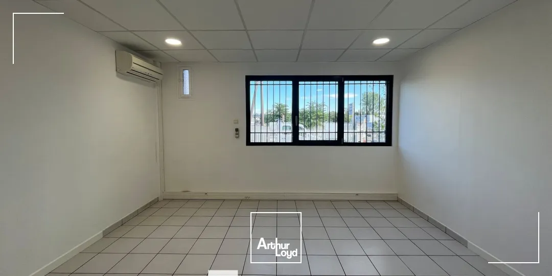 Locaux d'activité & Entrepôts - Location - VILLEURBANNE - 69100 - 300-300 - 7895374