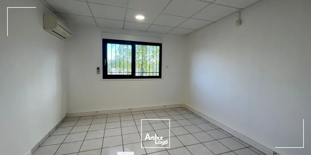 Locaux d'activité & Entrepôts - Location - VILLEURBANNE - 69100 - 300-300 - 7895375