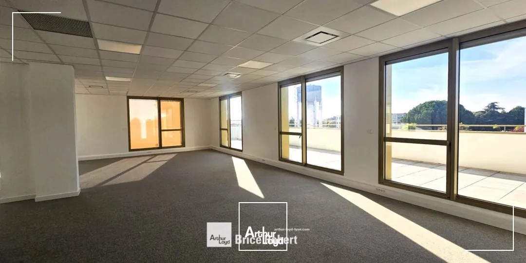 Bureaux - Location - DARDILLY - 69570 - 111.7-2165.6 - 7895519