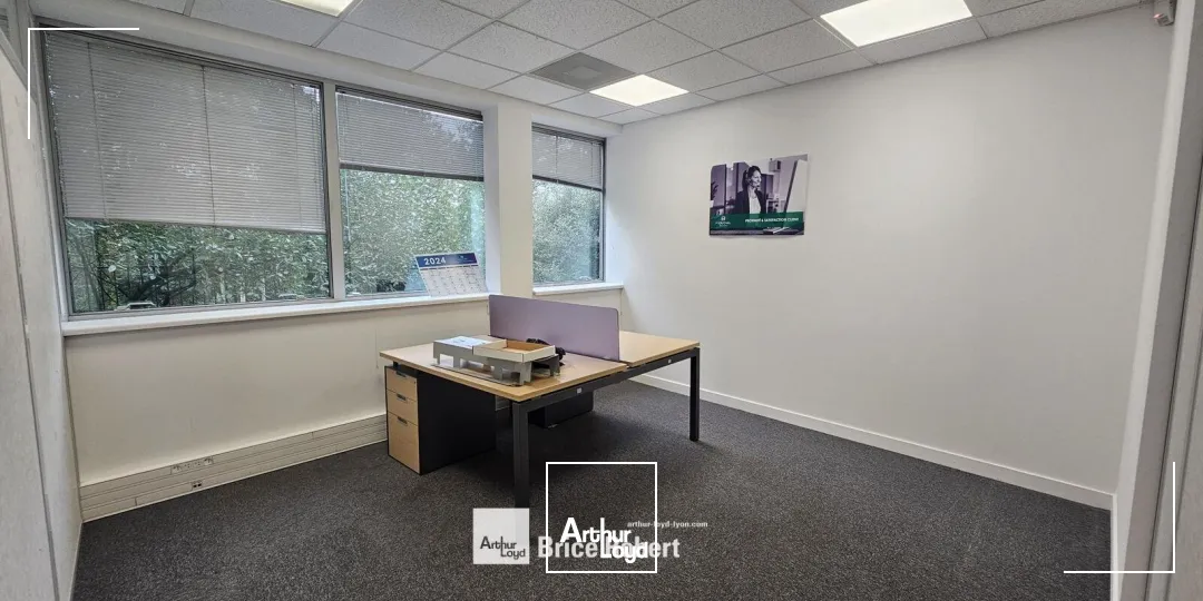 Bureaux - Location - SAINT PRIEST - 69800 - 234-857 - 7895555