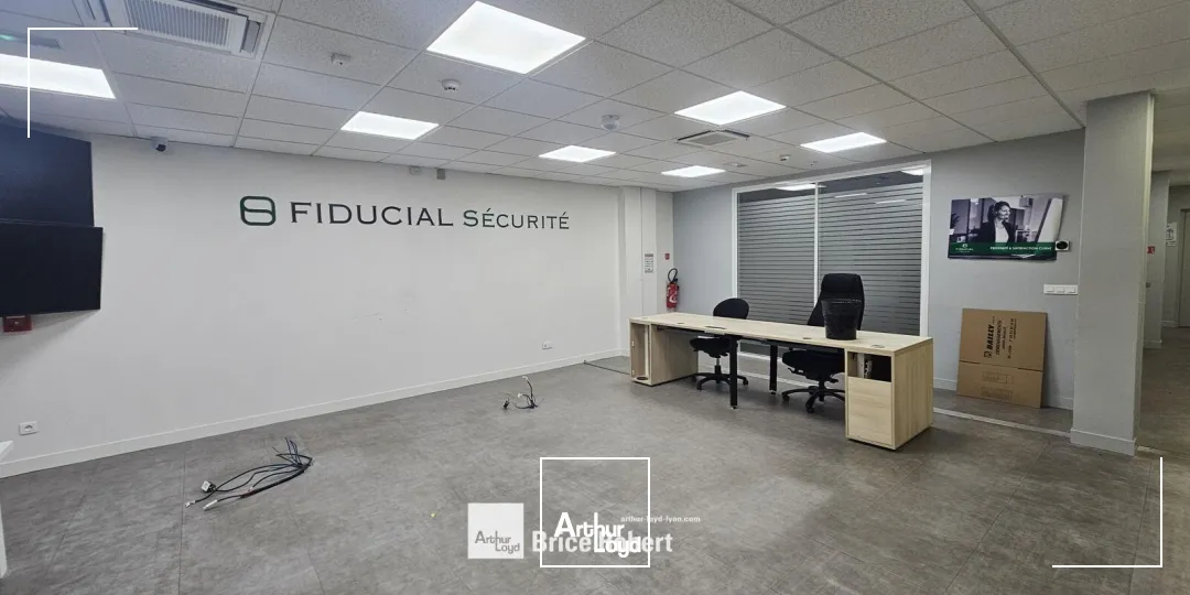 Bureaux - Location - SAINT PRIEST - 69800 - 234-857 - 7895558