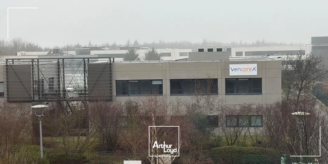 Bureaux - Location - SAINT PRIEST - 69800 - 553-1119 - 7895761