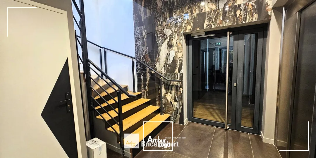 Bureaux - Location - RILLIEUX LA PAPE - 69140 - 204.6-204.6 - 7895790