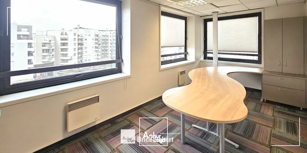 Bureaux - Location - VILLEURBANNE - 69100 - 240-240 - 7895799