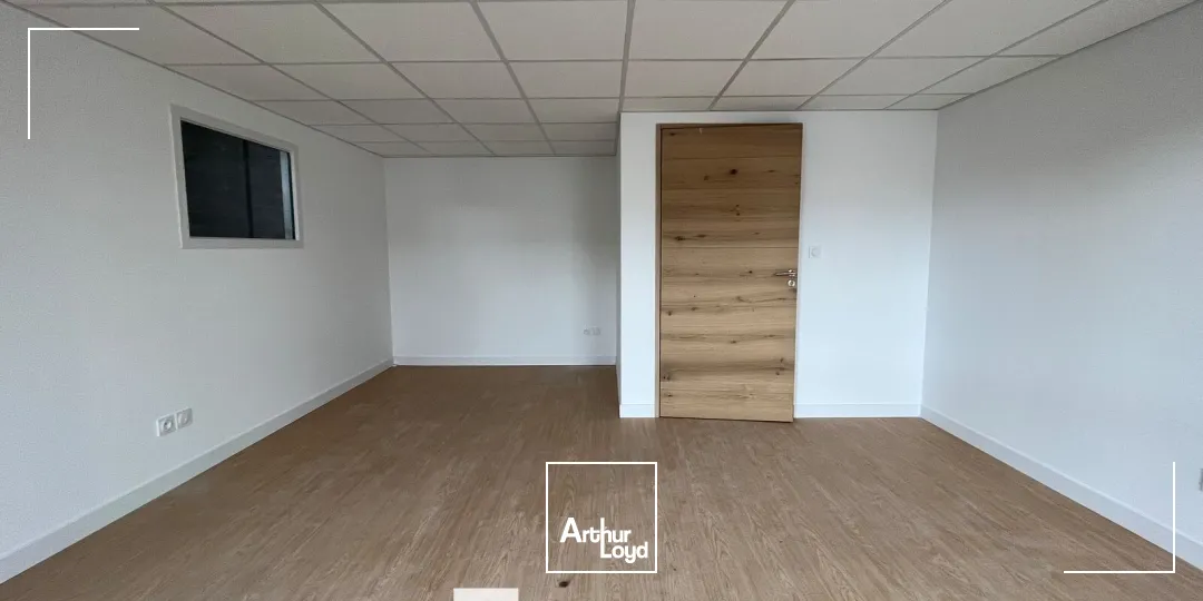 Locaux d'activité & Entrepôts - Location - MIONS - 69780 - 223-1115 - 7895828