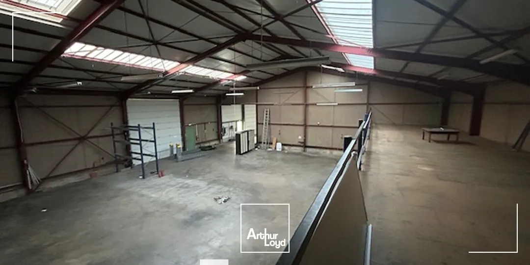 Locaux d'activité & Entrepôts - Location - TREVOUX - 01600 - 1169-1169 - 7895862