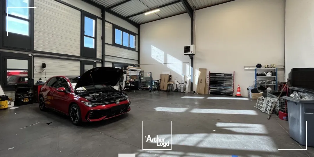 Locaux d'activité & Entrepôts - Location - SAINT FONS - 69190 - 267-267 - 7895957