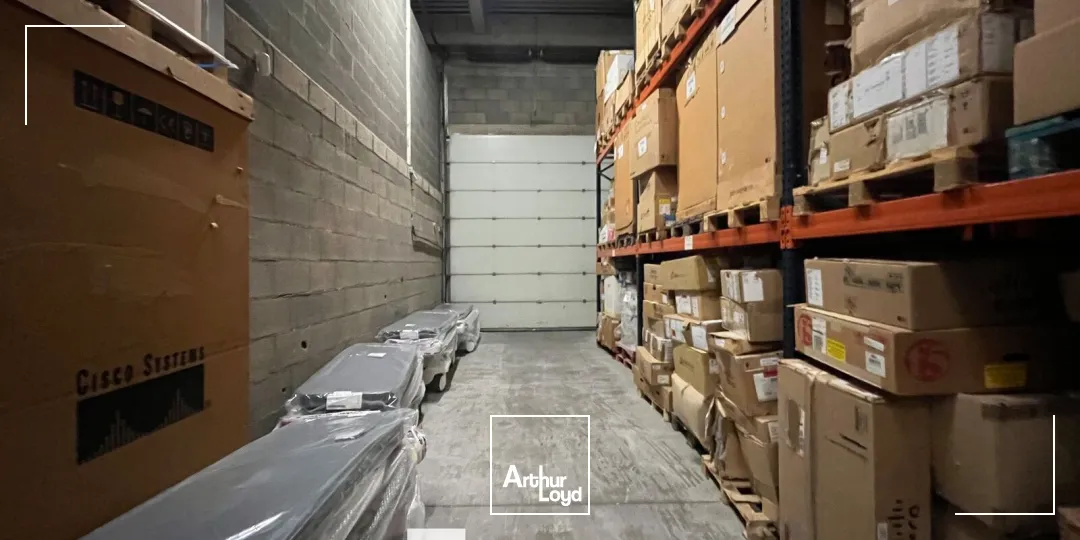 Locaux d'activité & Entrepôts - Location - VENISSIEUX - 69200 - 375-375 - 7895971