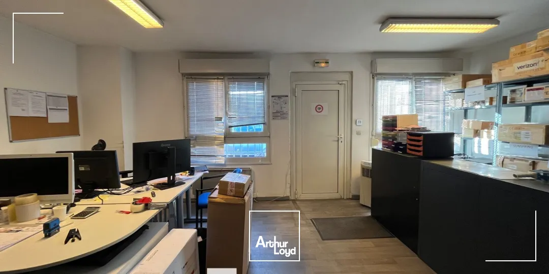 Locaux d'activité & Entrepôts - Location - VENISSIEUX - 69200 - 375-375 - 7895973