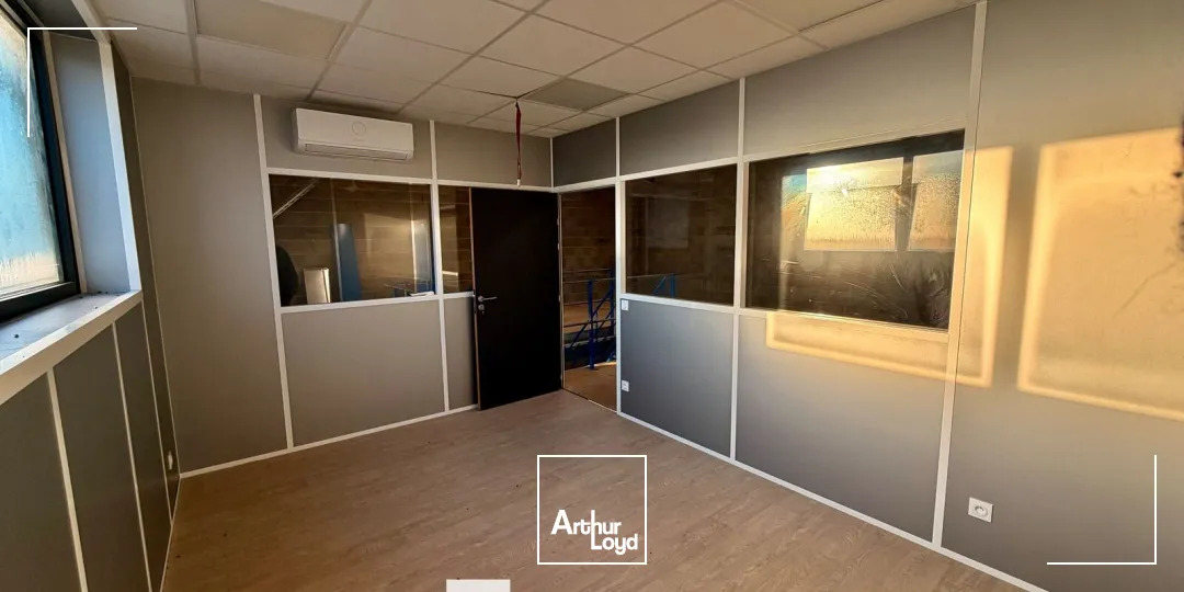 Locaux d'activité & Entrepôts - Location - CIVRIEUX - 01390 - 202-202 - 7896111
