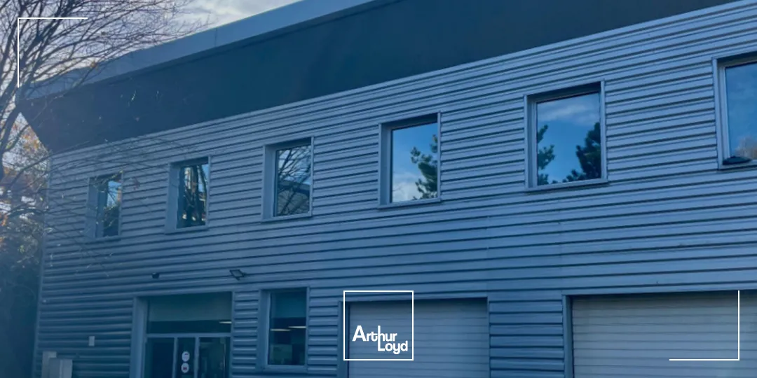 Locaux d'activité & Entrepôts - Location - DARDILLY - 69570 - 268-856 - 7896169