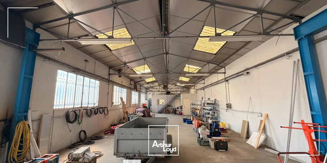 Locaux d'activité & Entrepôts - Location - DECINES CHARPIEU - 69150 - 206-206 - 7896230