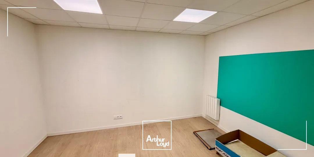 Locaux d'activité & Entrepôts - Location - BRON - 69500 - 374-374 - 7896251