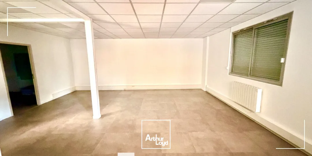 Locaux d'activité & Entrepôts - Location - BRON - 69500 - 374-374 - 7896252