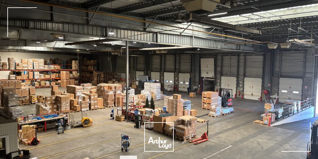 Locaux d'activité & Entrepôts - Vente - VENISSIEUX - 69200 - 8800-8800 - 7896291