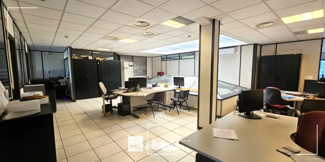 Bureaux - Location - VAULX EN VELIN - 69120 - 140-140 - 7896352