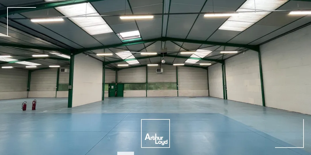 Locaux d'activité & Entrepôts - Location - SAINT GENIS LAVAL - 69230 - 126-1738 - 7896663
