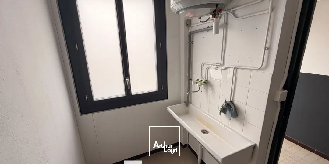 Locaux d'activité & Entrepôts - Location - CHASSIEU - 69680 - 380-380 - 7896681