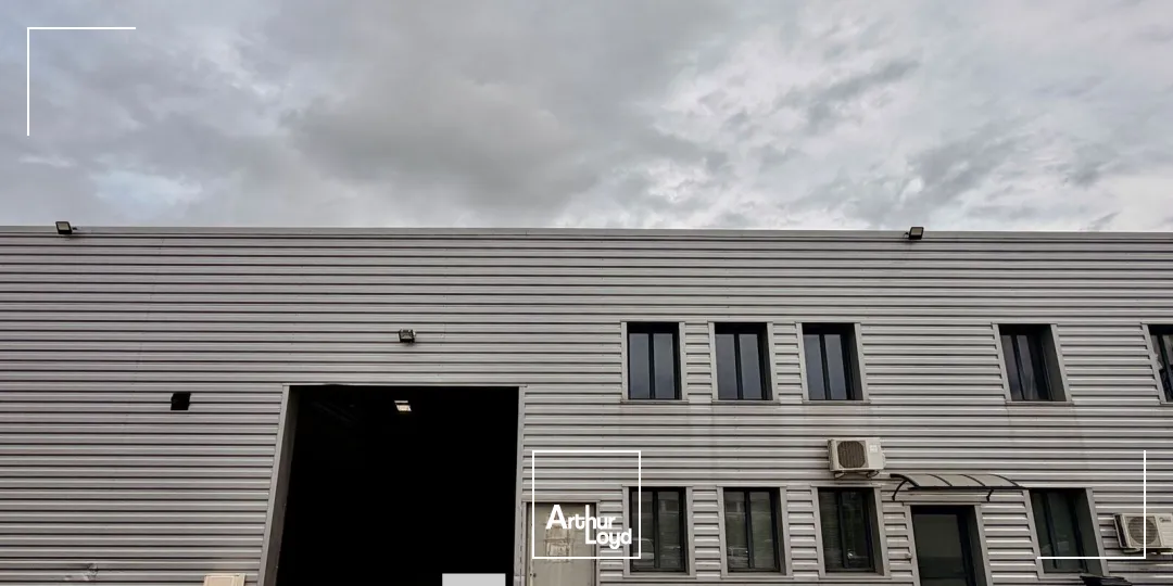 Locaux d'activité & Entrepôts - Location - CHASSIEU - 69680 - 380-380 - 7896680