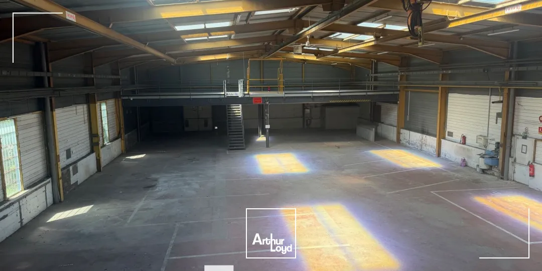 Locaux d'activité & Entrepôts - Location - VENISSIEUX - 69200 - 1475-1475 - 7896692