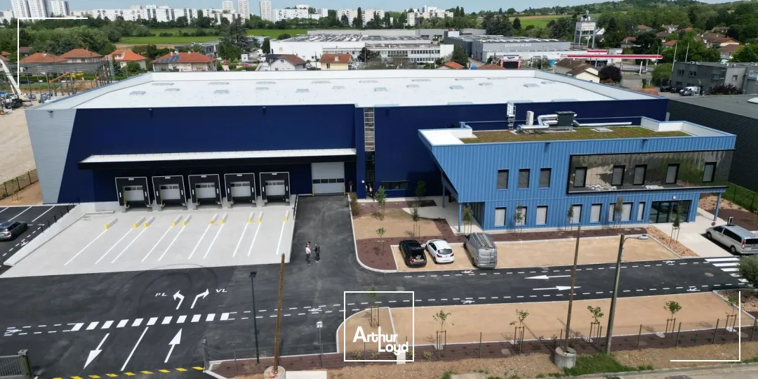 Locaux d'activité & Entrepôts - Location - MIONS - 69780 - 3679.81-3679.81 - 7896701