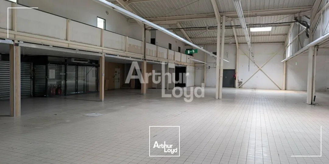 Locaux d'activité & Entrepôts - Location - LE RHEU - 35650 - 1000-2975 - 7897045