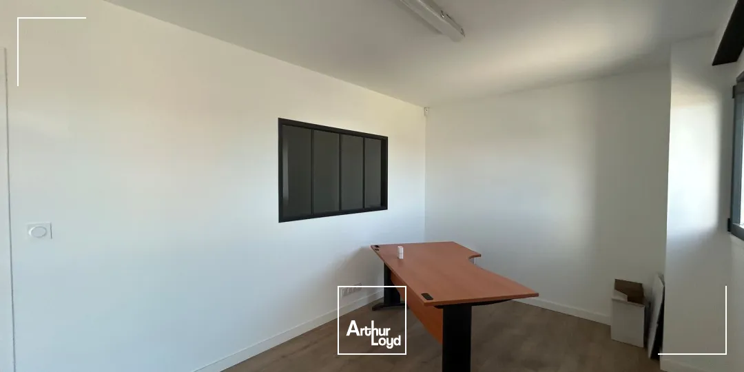 Locaux d'activité & Entrepôts - Location - GUERANDE - 44350 - 170.6-341.2 - 7897424