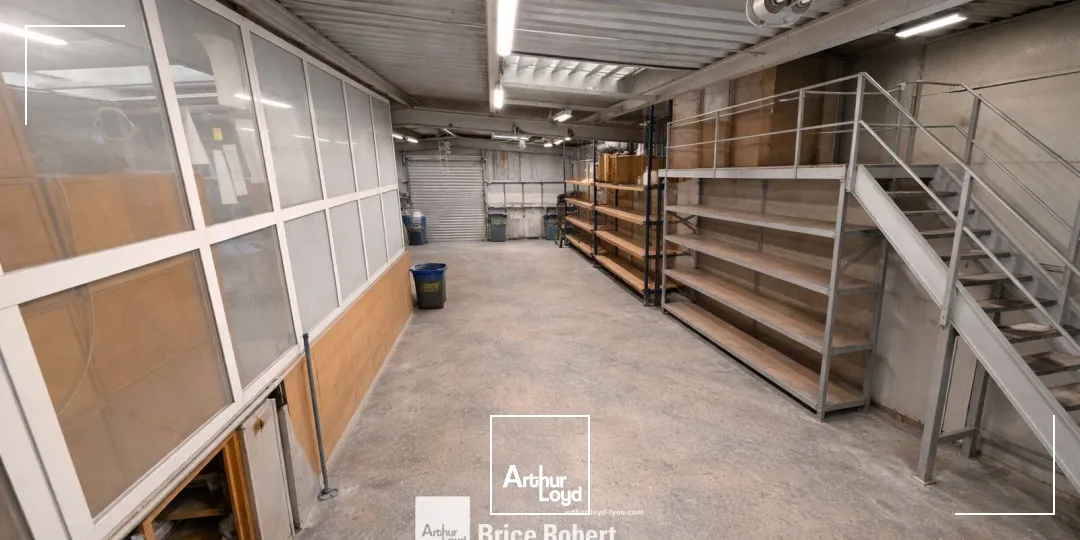 Locaux d'activité & Entrepôts - Vente - SAINT PRIEST - 69800 - 160-160 - 7897732