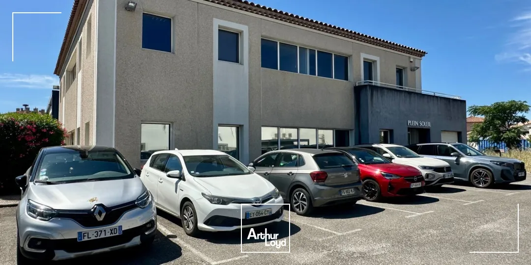 Locaux d'activité & Entrepôts - Location - SAINT VICTORET - 13730 - 310-310 - 7898095