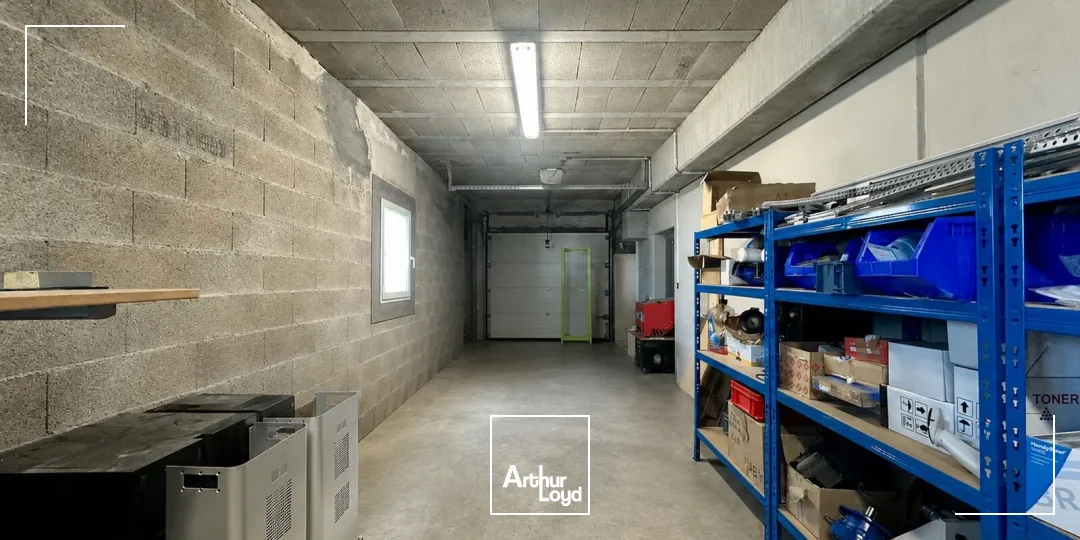 Locaux d'activité & Entrepôts - Location - SAINT VICTORET - 13730 - 310-310 - 7898101
