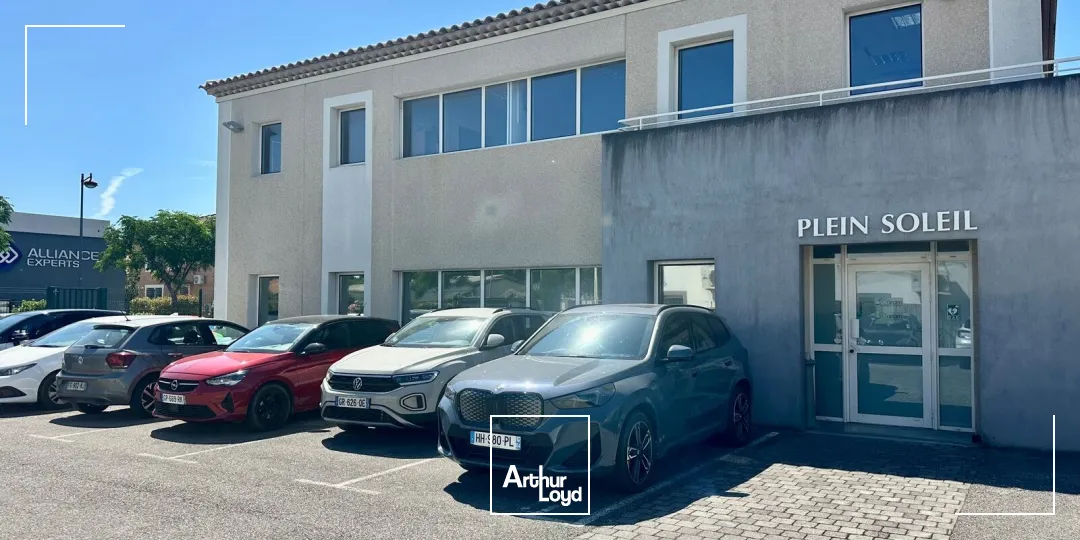 Locaux d'activité & Entrepôts - Location - SAINT VICTORET - 13730 - 310-310 - 7898104