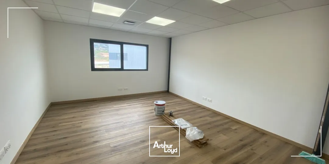 Bureaux - Location - LAMANON - 13113 - 38-38 - 7898107