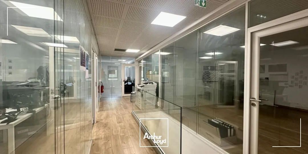 Locaux d'activité & Entrepôts - Location - AIX EN PROVENCE - 13290 - 306-306 - 7898120