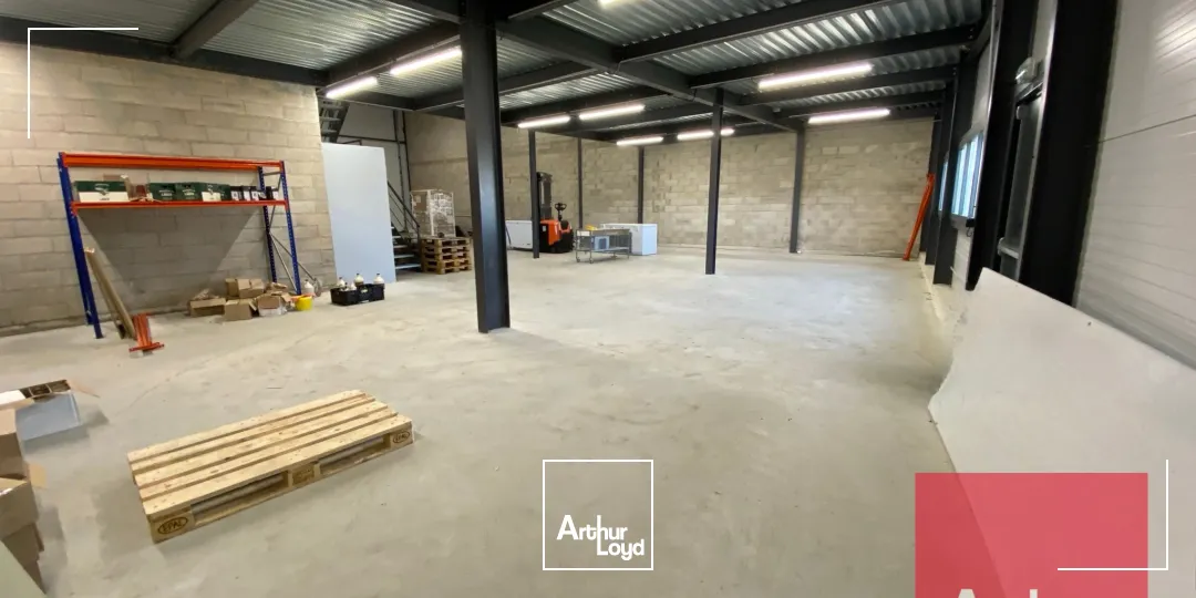 Locaux d'activité & Entrepôts - Location - VALERGUES - 34130 - 437-437 - 7898147