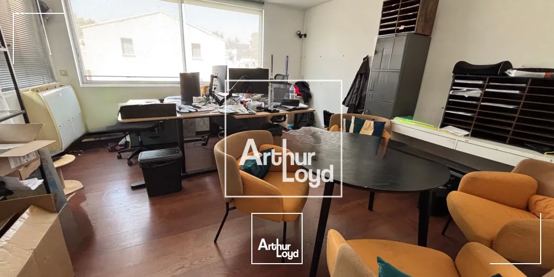 Locaux d'activité & Entrepôts - Location - TEYRAN - 34820 - 657-657 - 7898156