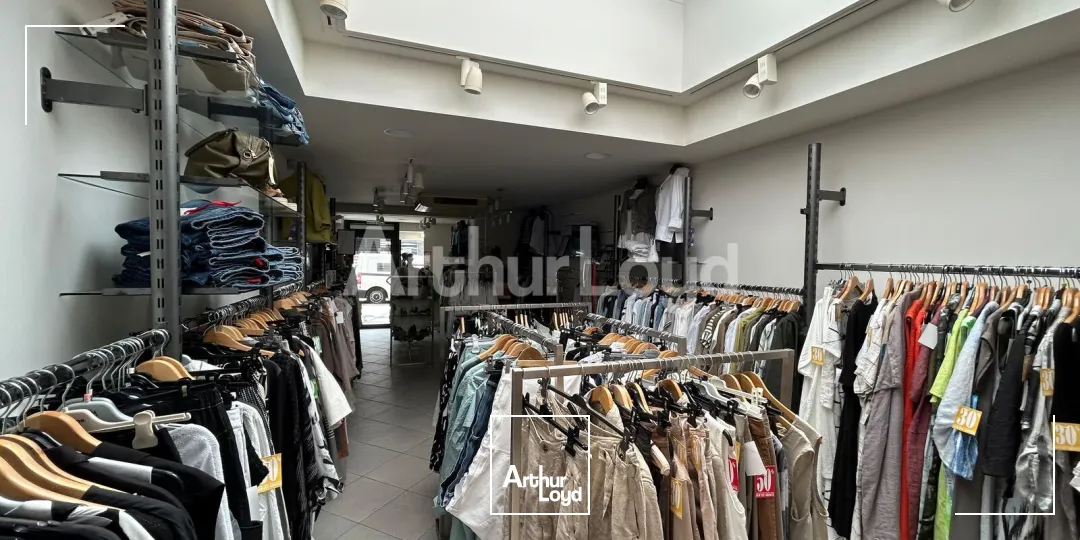 Locaux commerciaux - Location - CROIX - 59170 - 45-45 - 7898539