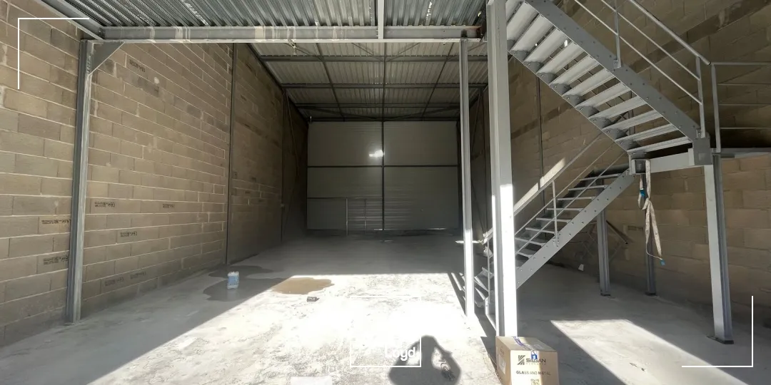 Locaux d'activité & Entrepôts - Location - CHAPONOST - 69630 - 210-210 - 7898665