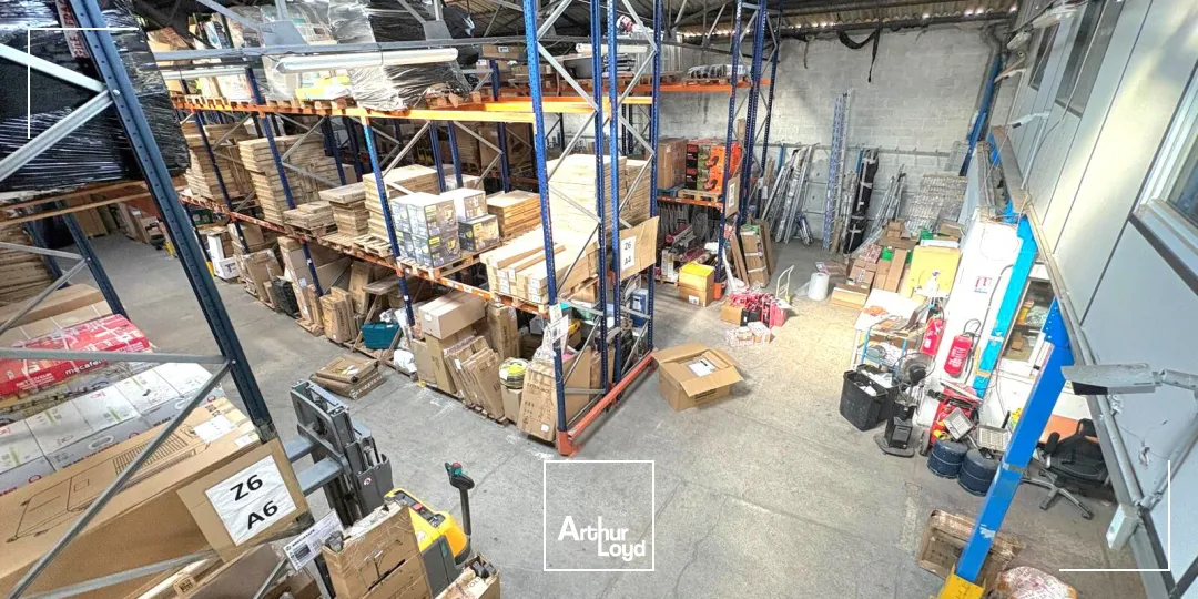 Locaux d'activité & Entrepôts - Location - MARSEILLE - 13015 - 1100-1100 - 7898847