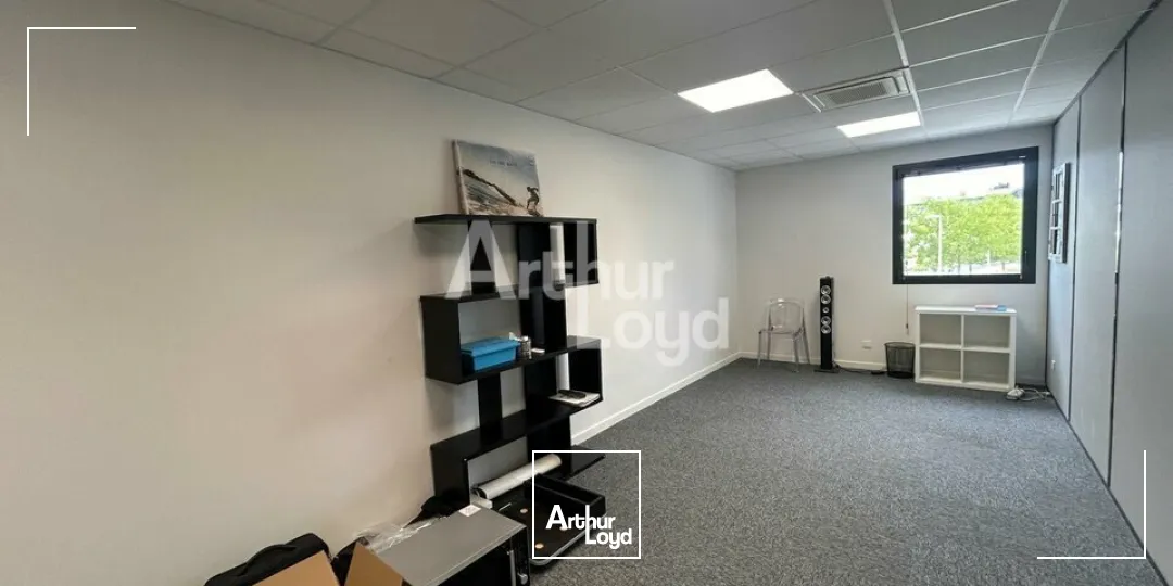 Bureaux - Location - BLOIS - 41000 - 82.7-82.7 - 7898999