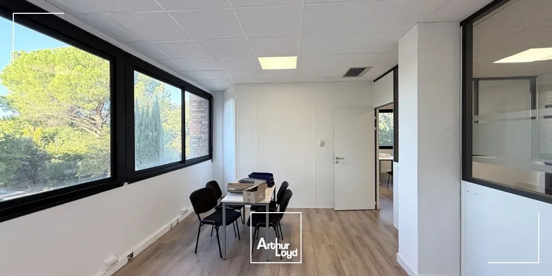 Bureaux - Location - VITROLLES - 13127 - 1100-1100 - 7899069