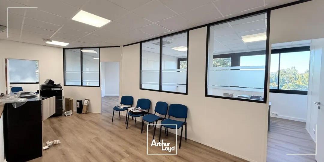 Bureaux - Location - VITROLLES - 13127 - 1100-1100 - 7899070