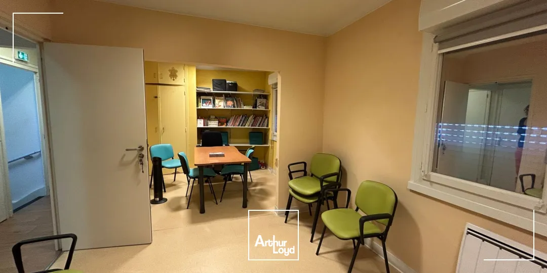 Bureaux - Vente - PORNIC - 44210 - 128.72-128.72 - 7899275