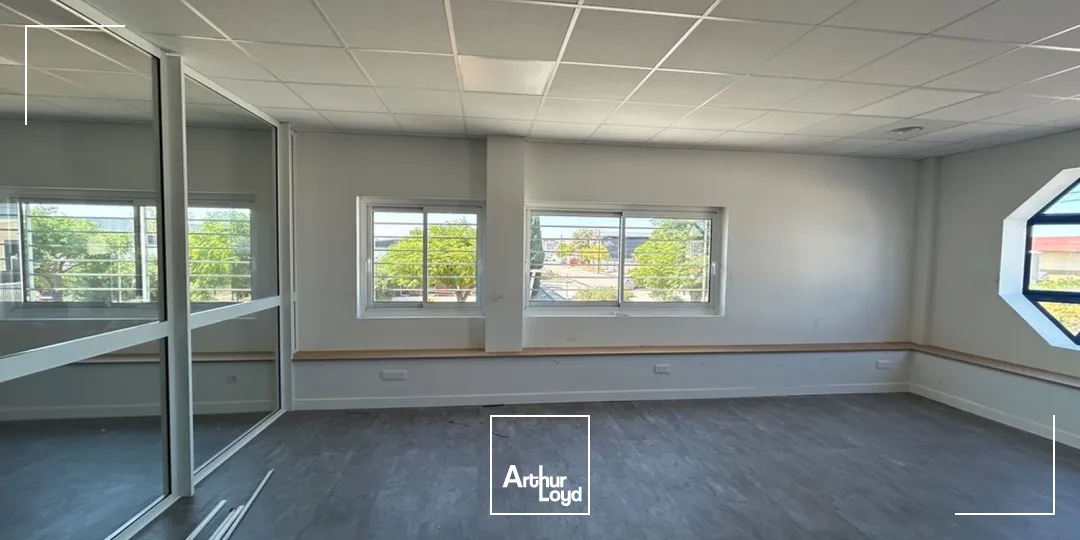 Locaux d'activité & Entrepôts - Location - PERPIGNAN - 66000 - 1235-1235 - 7899345