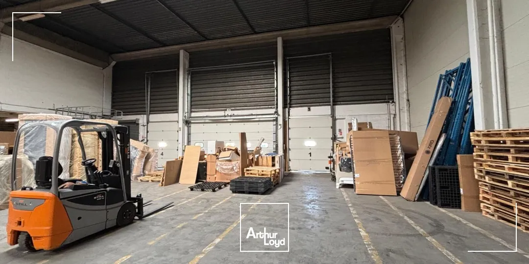 Locaux d'activité & Entrepôts - Location - EPONE - 78680 - 5041-5041 - 7899374