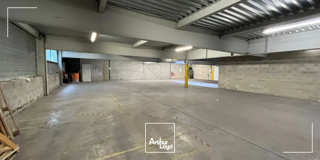 Locaux d'activité & Entrepôts - Location - AUBAGNE - 13400 - 900-5180 - 7899447