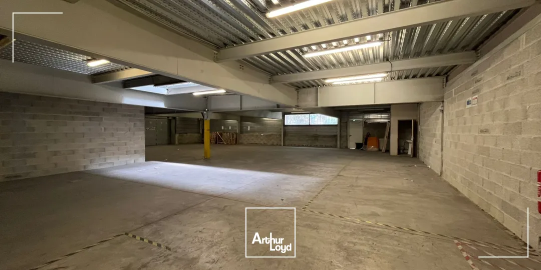 Locaux d'activité & Entrepôts - Location - AUBAGNE - 13400 - 900-5180 - 7899449