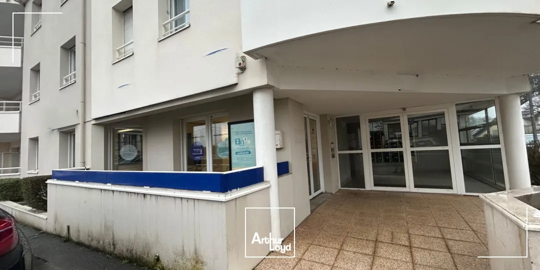 Locaux commerciaux - Location - LA CHAPELLE SUR ERDRE - 44240 - 40-40 - 7900536